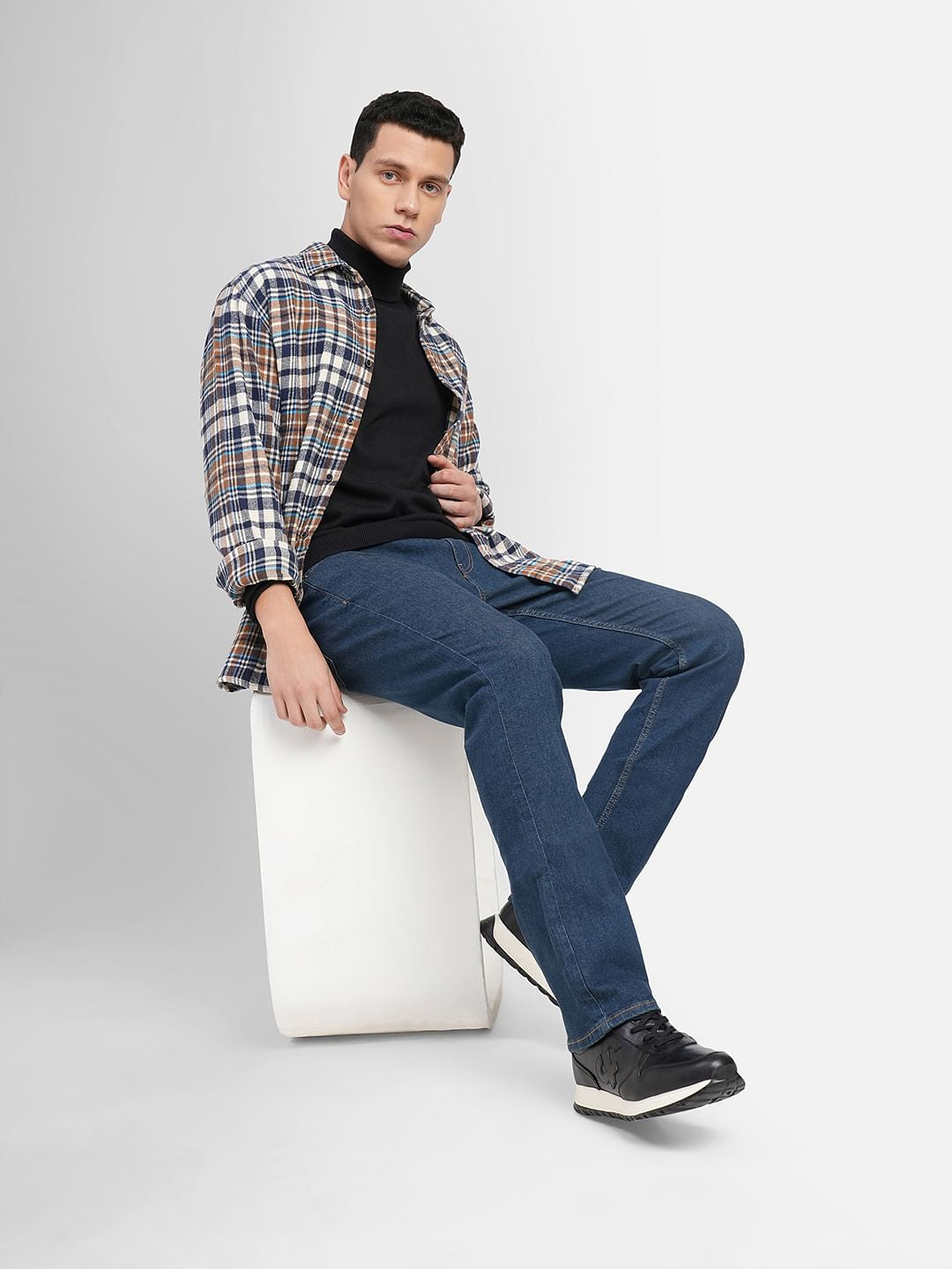 Blue Mid Rise Clark Regular Jeans