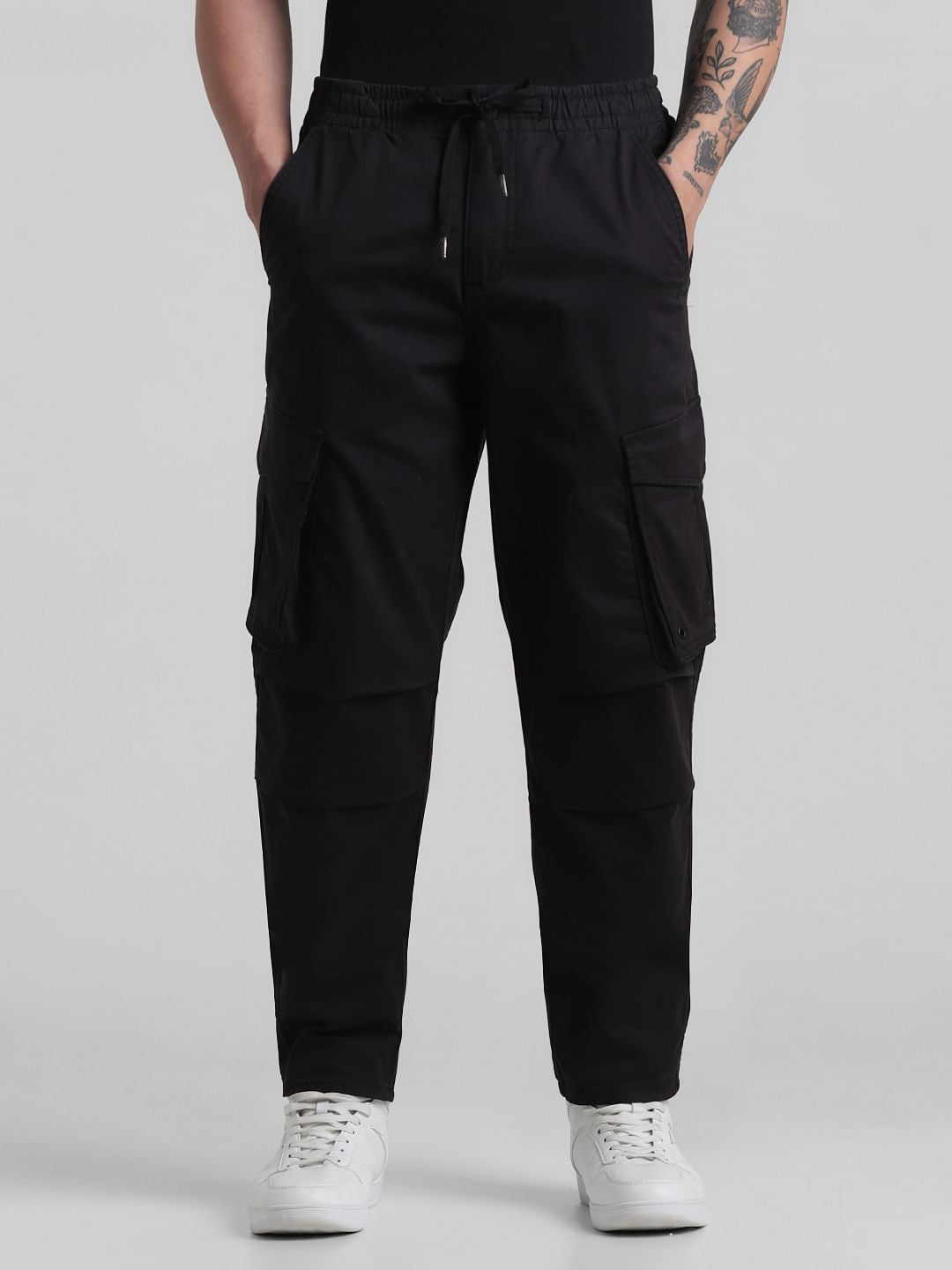 Black 6 Pocket Regular Fit Cargos