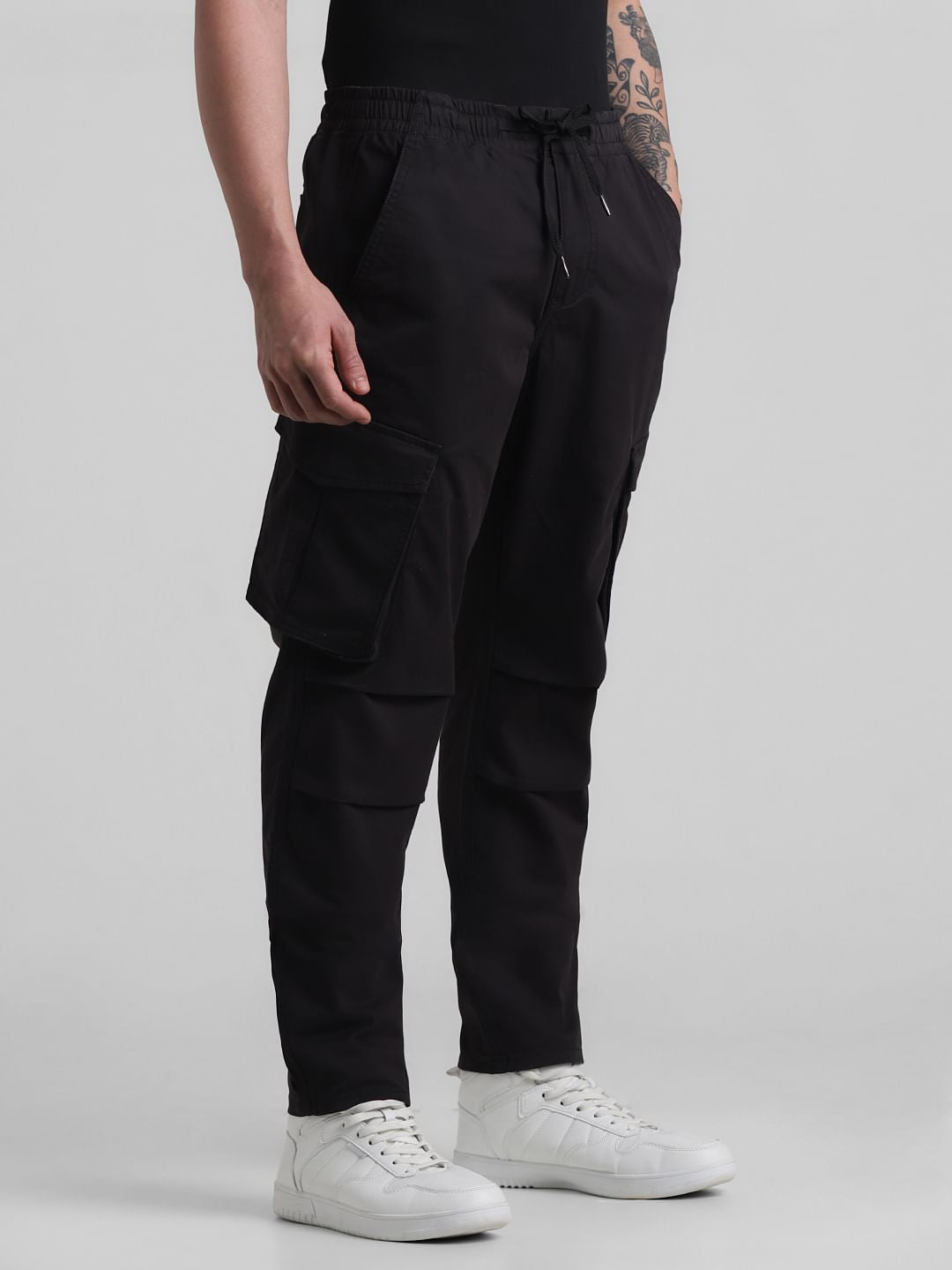 Black 6 Pocket Regular Fit Cargos