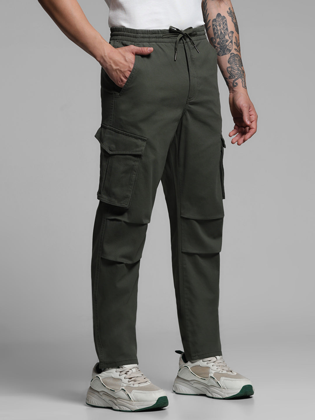 Mid Rise Kane Cargos - Olive