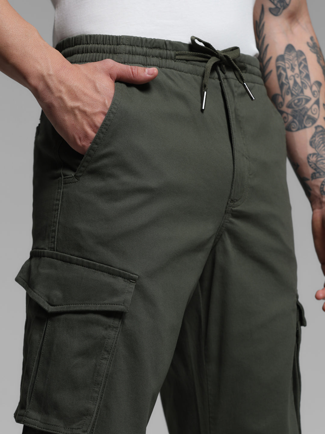 Mid Rise Kane Cargos - Olive