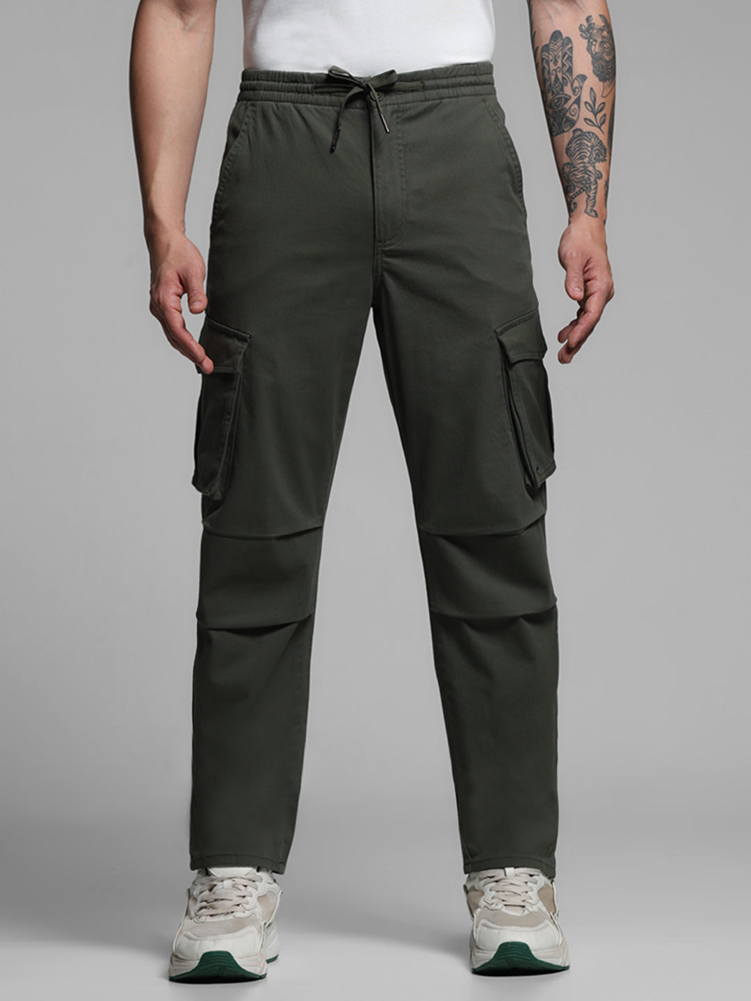 Mid Rise Kane Cargos - Olive