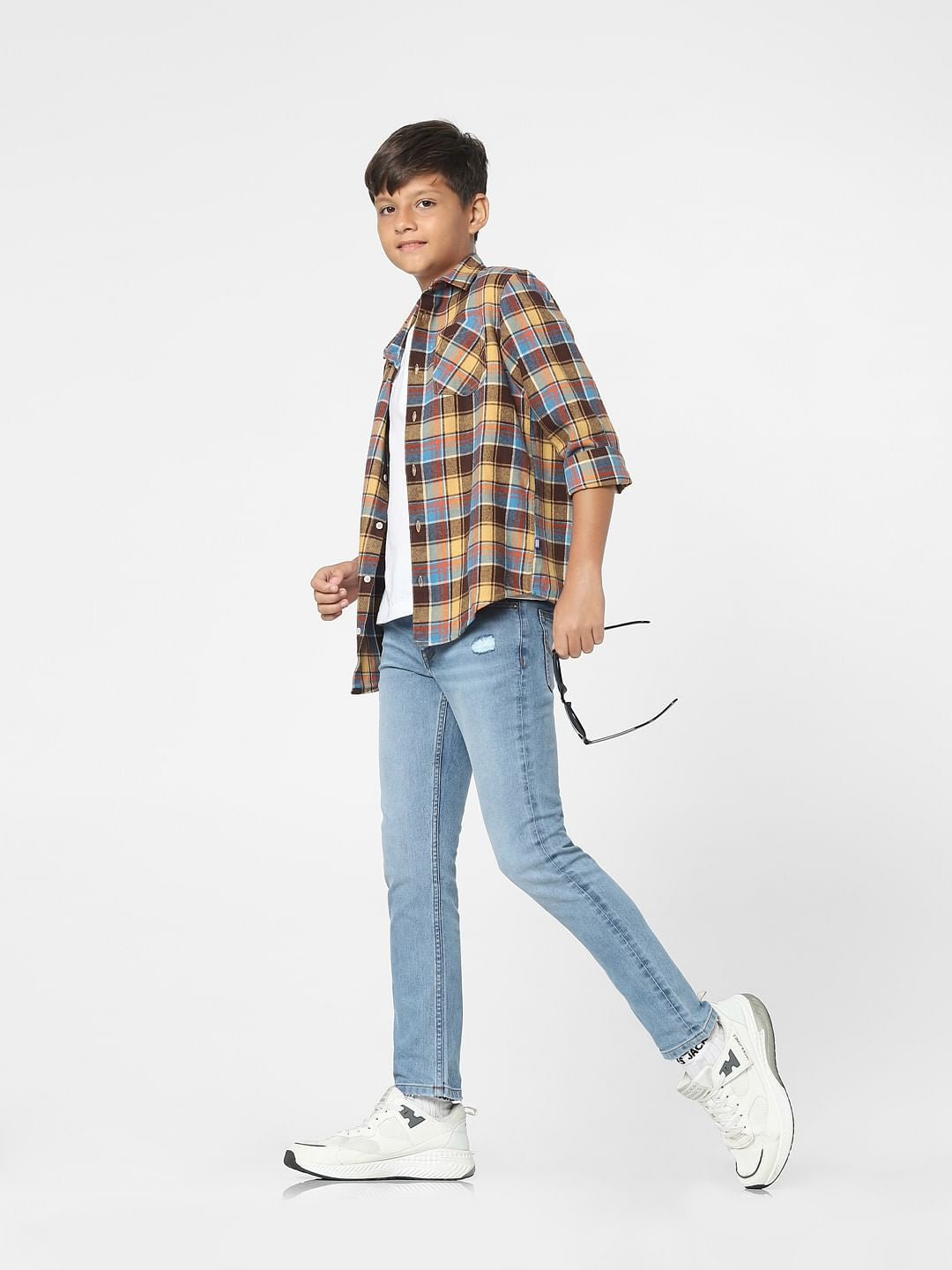 Light Blue Mid Rise Distressed Regular Jeans