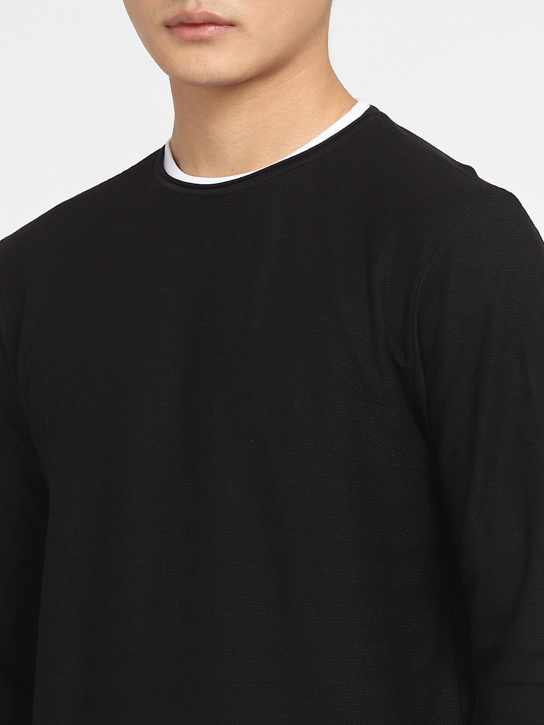 Black Crew Neck T-shirt