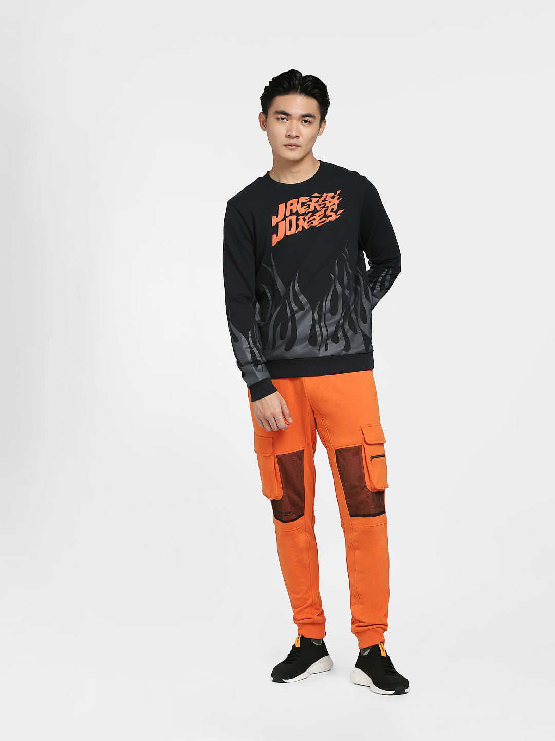 Black Graphic Print Sweatshirt