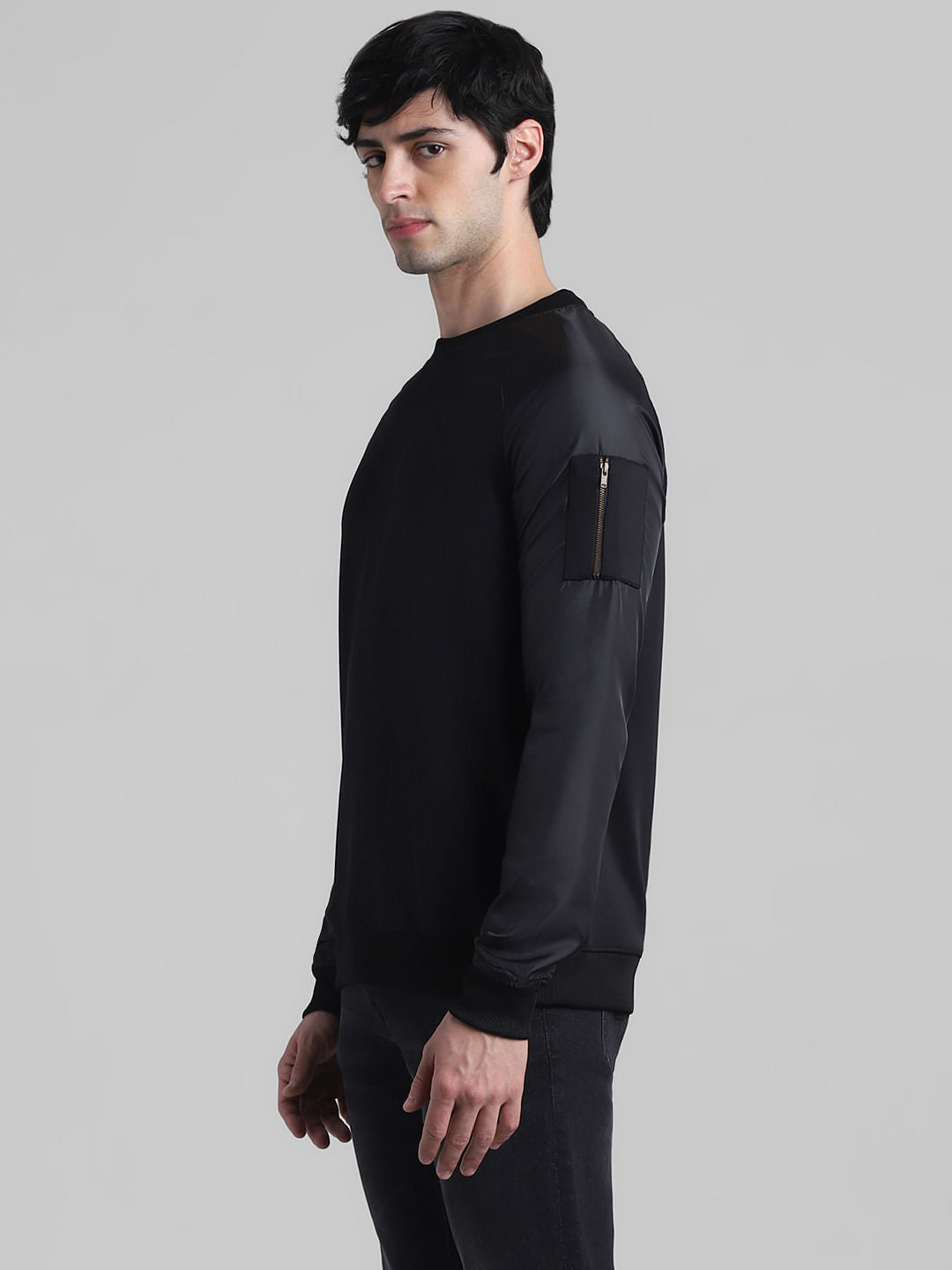 Black Crew Neck Sweatshirt
