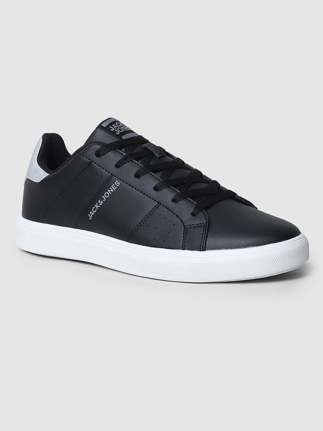 Black Sneakers