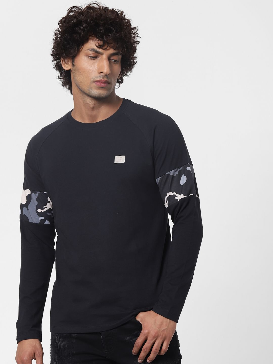 Black Sleeve Print Full Sleeves T-shirt