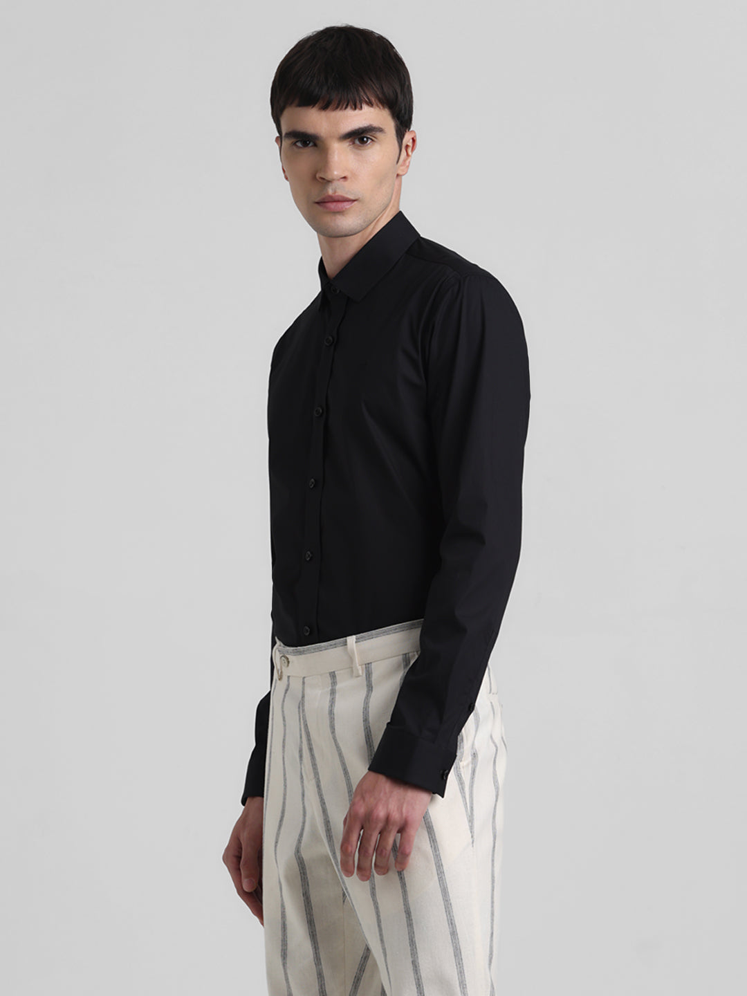Men's Black Solid Slim Fit Cotton Stretch Poplin Shirt