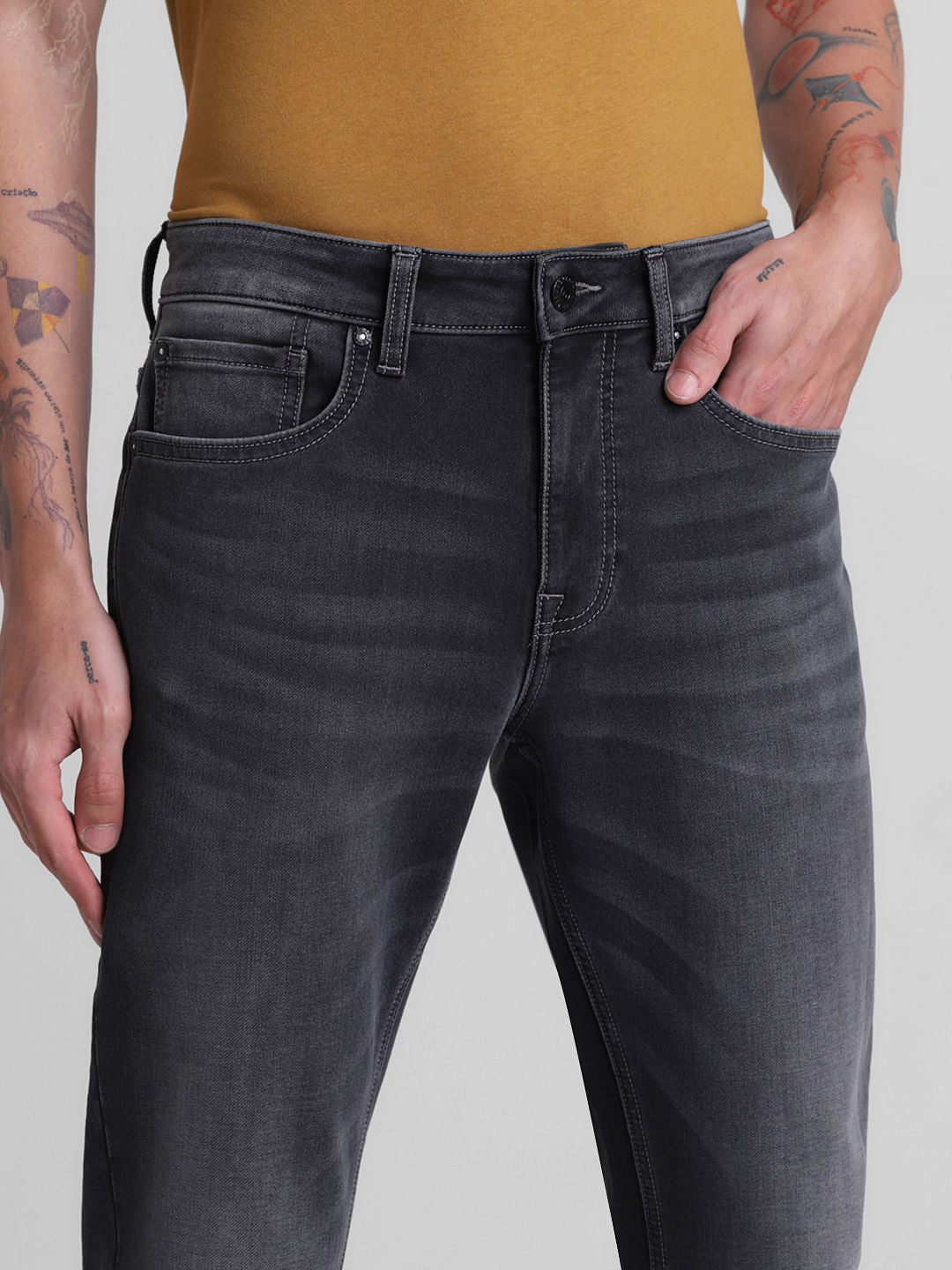 Black Mid Rise Clark Regular Fit Jeans