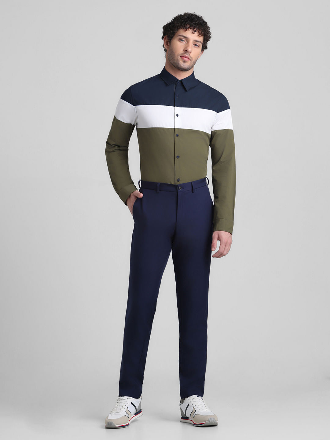 Green Colourblocked Full Sleeves Shirt