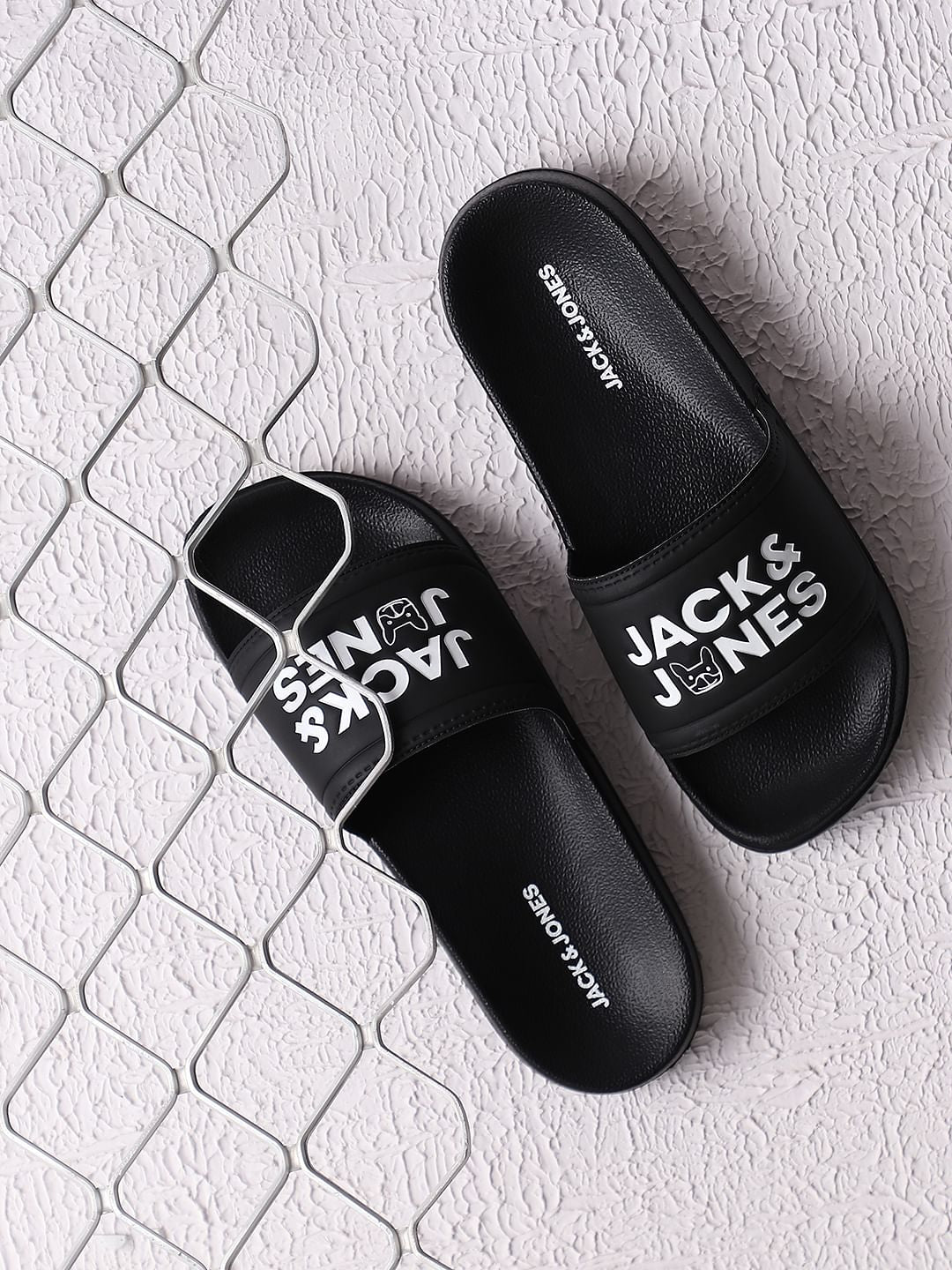 Black Doggo Print Sliders