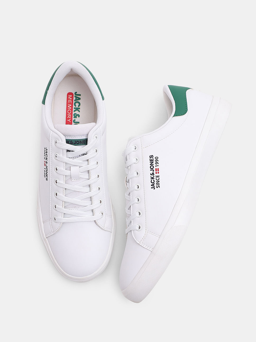 WHITE LACE UP SNEAKERS