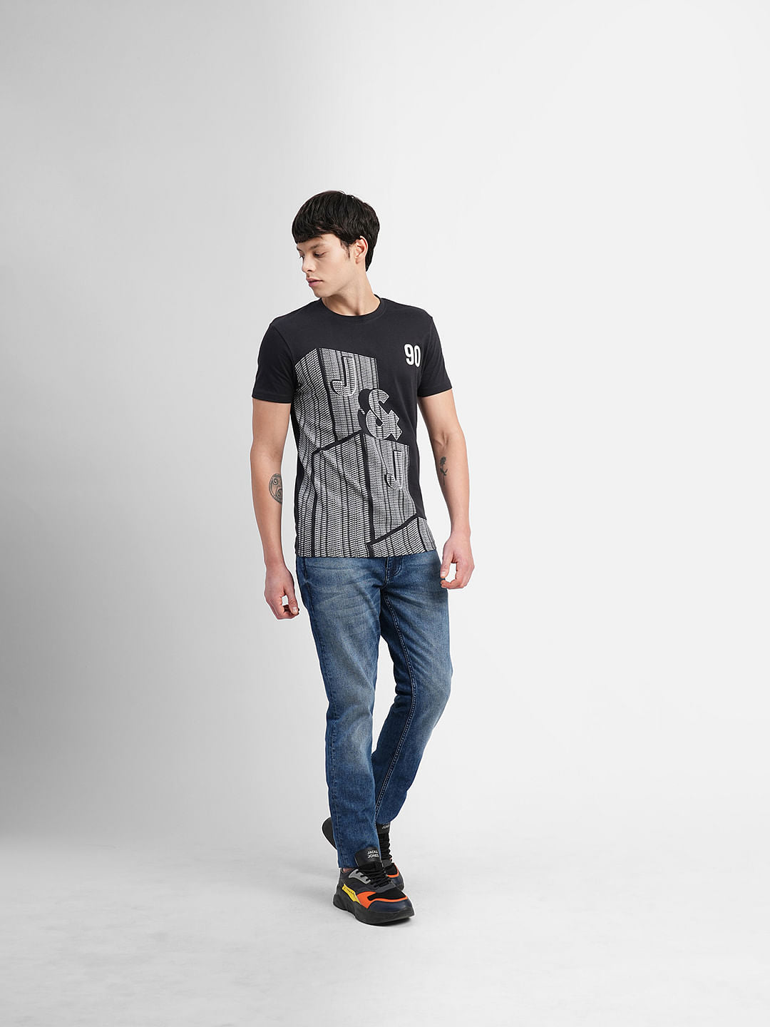 Black Graphic Print Crew Neck T-shirt