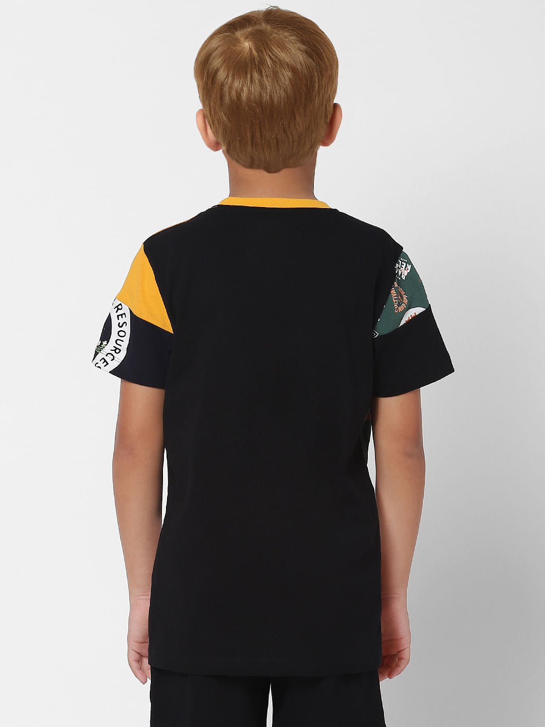 Boys X PEANUTS Multi-coloured Graphic Print Crew Neck T-shirt
