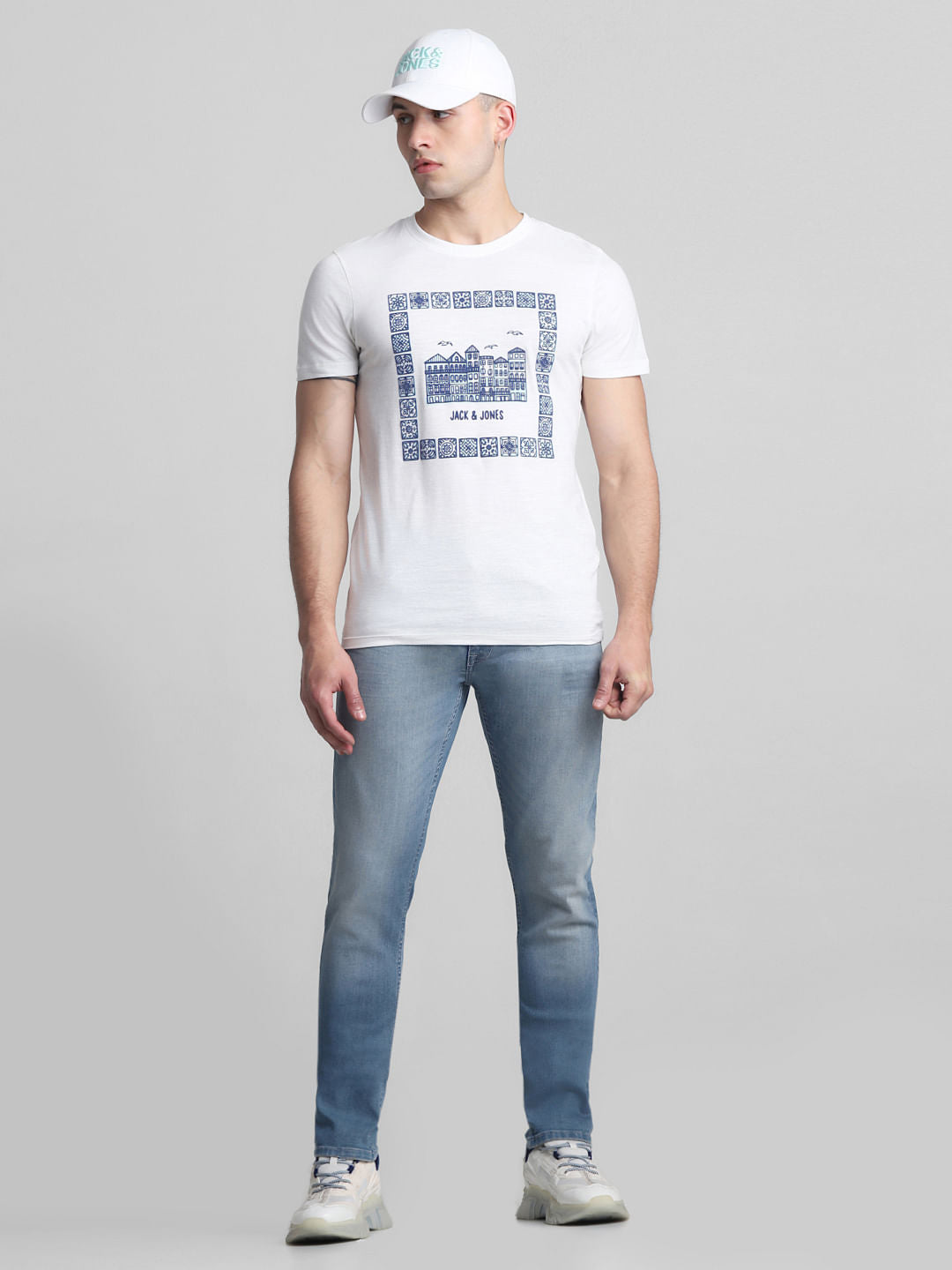 Light Blue Low Rise Washed Skinny Jeans