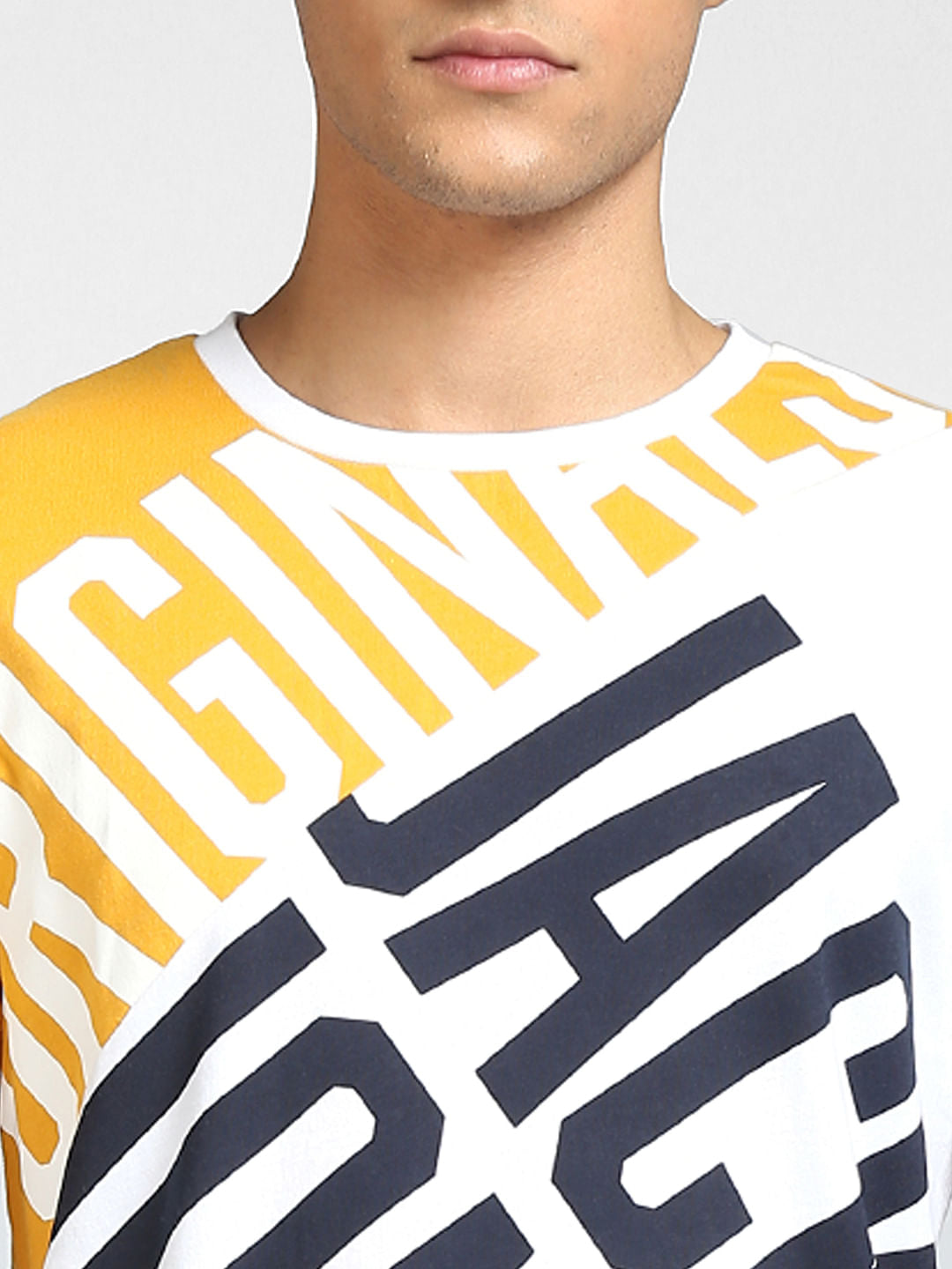 White Colourblocked Crew Neck T-shirt