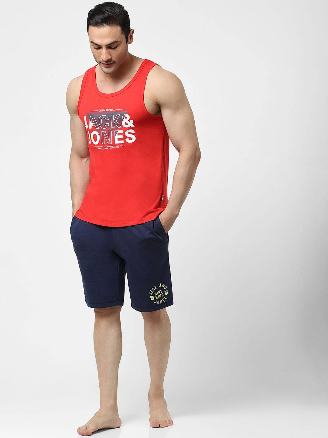 Red Logo Print Fashion Vest