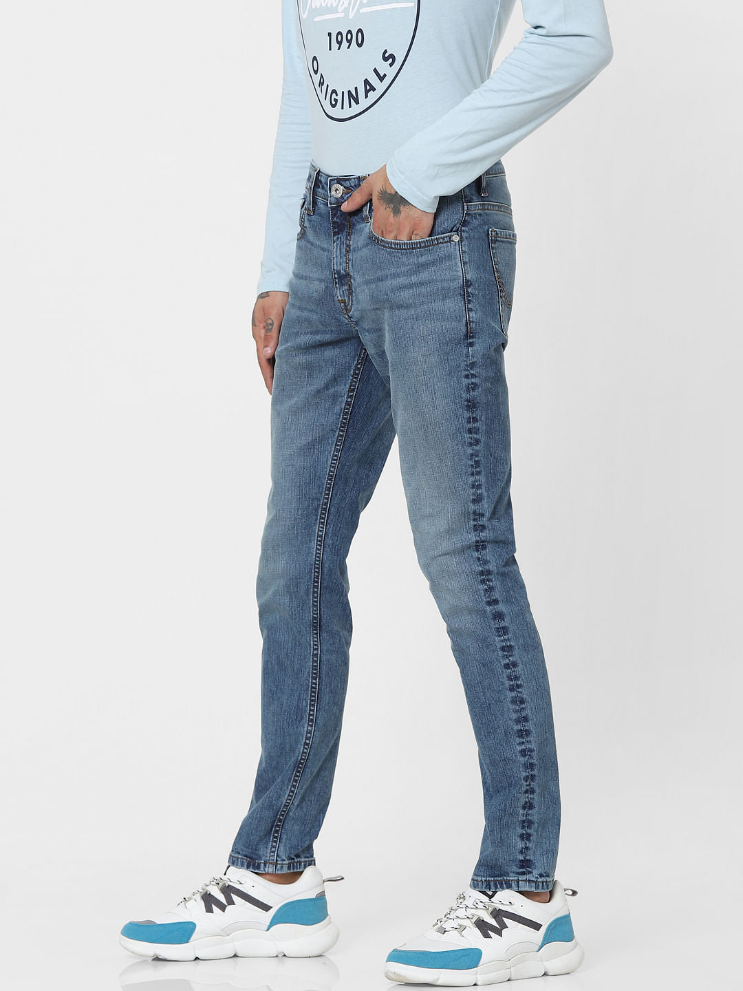 Light Blue Mid Rise Retro Washed Skinny Jeans