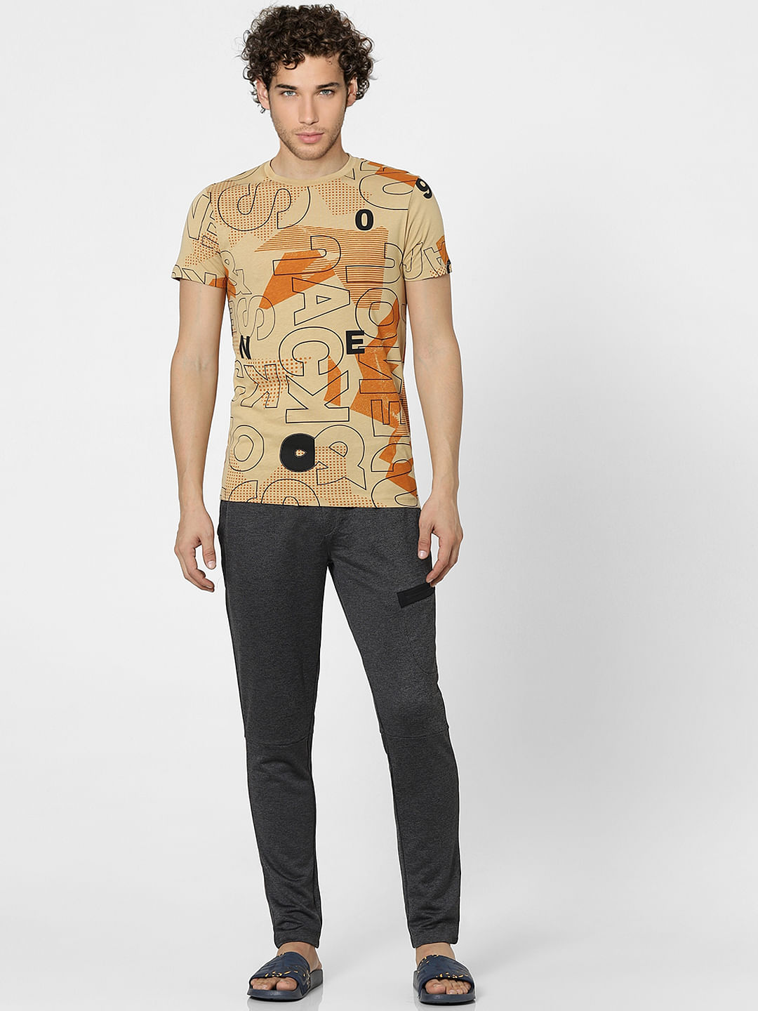 Brown Graphic Print Crew Neck T-shirt