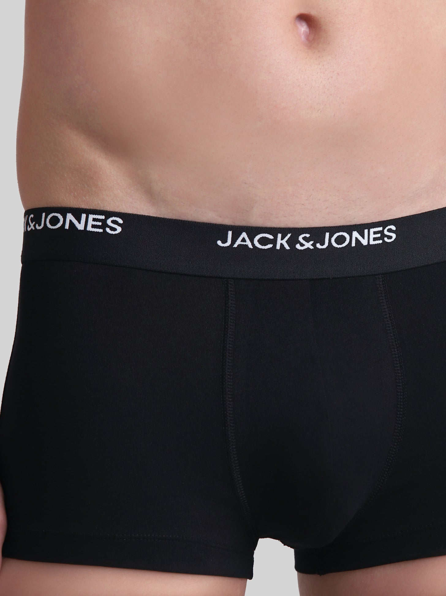 Pack Of 2 Black Trunks