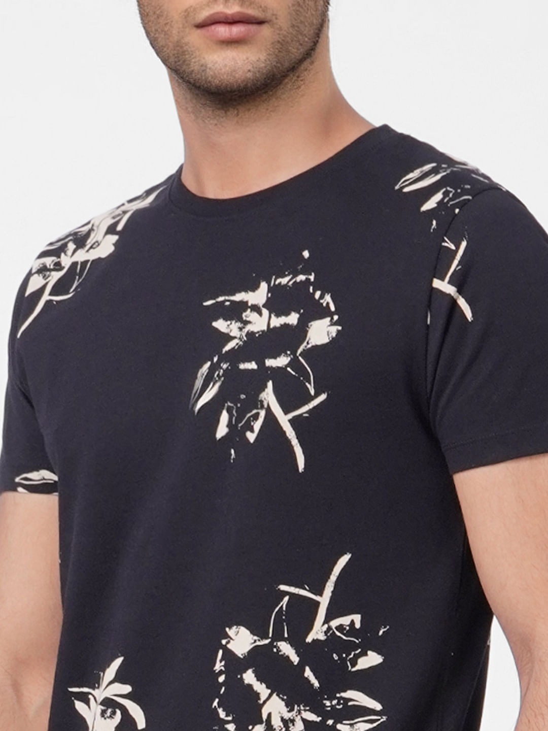 Black Printed Crew Neck T-shirt