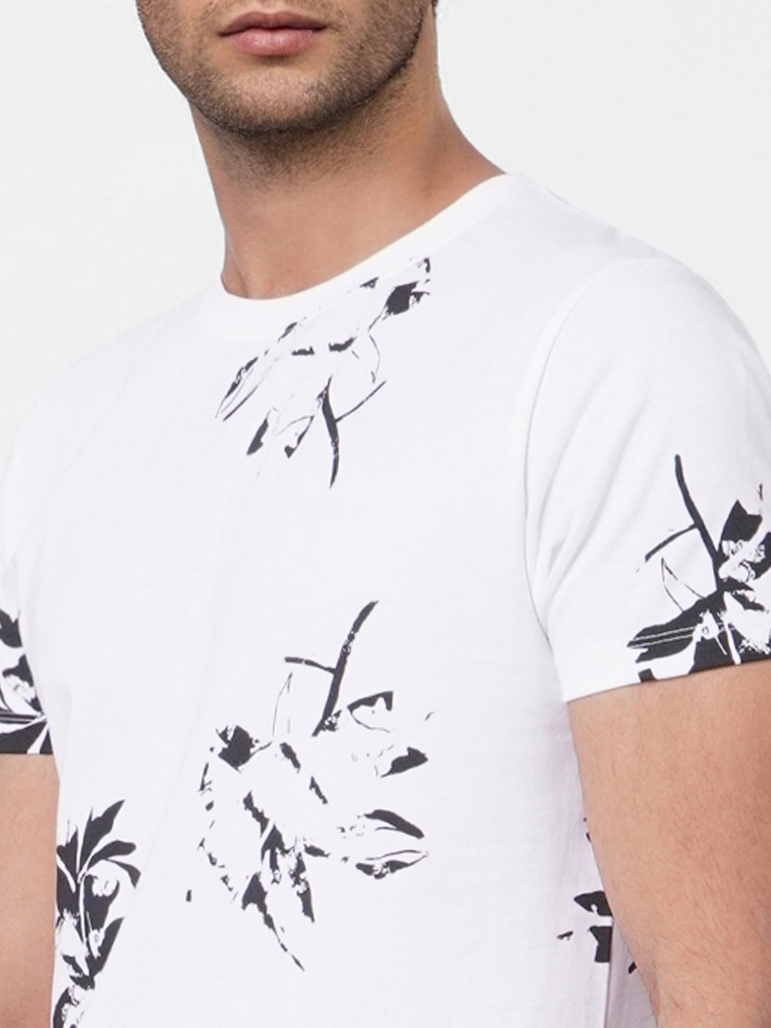 White Printed Crew Neck T-shirt