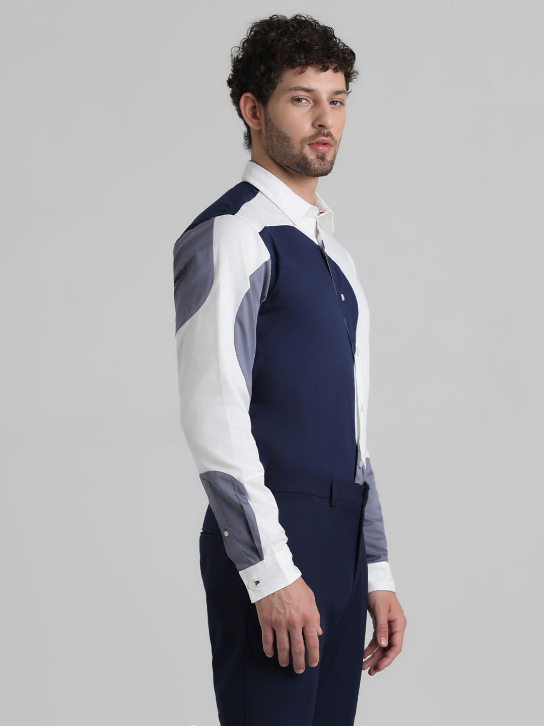 Blue Colourblocked Full Sleeves Shirt