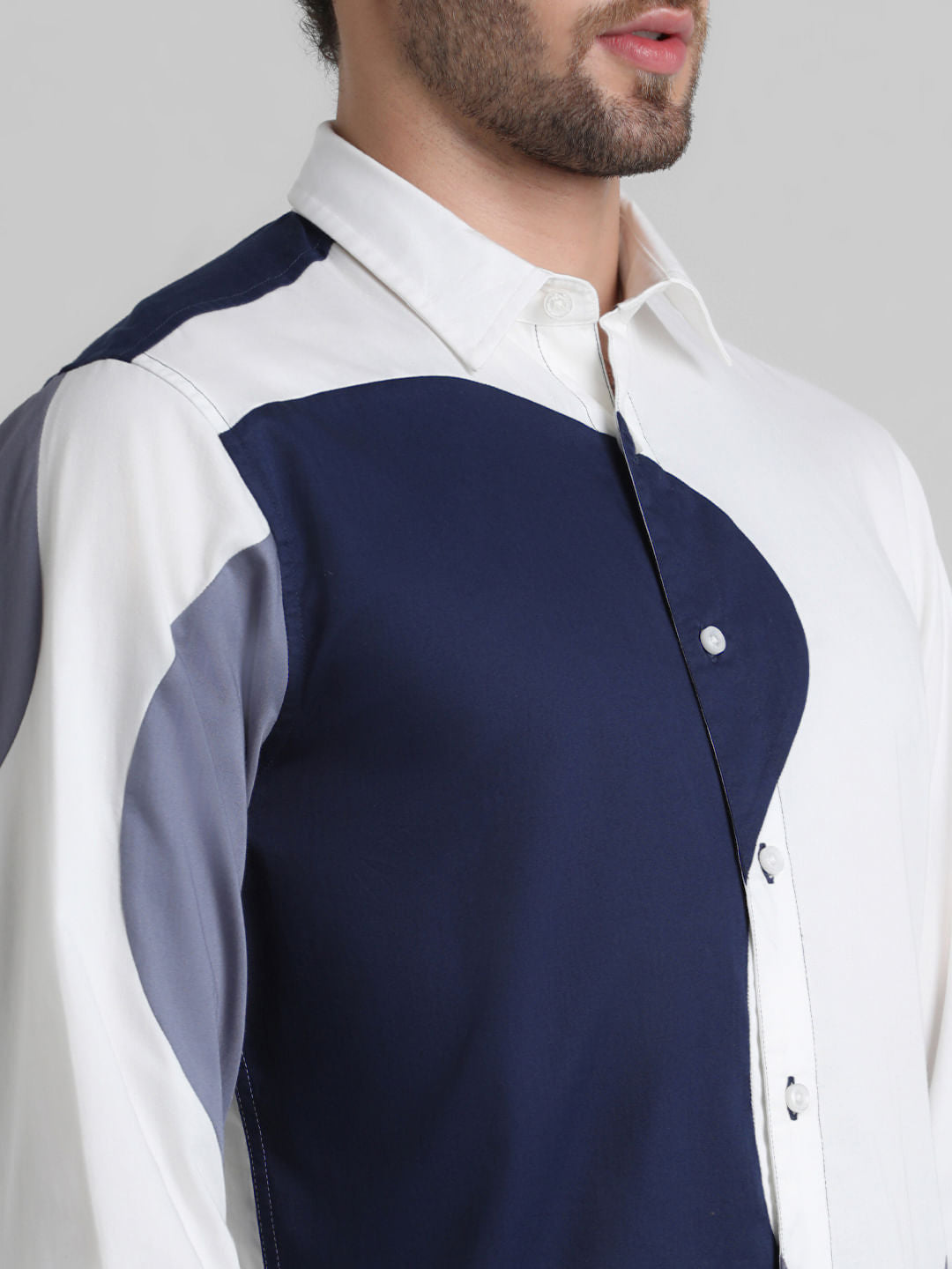 Blue Colourblocked Full Sleeves Shirt
