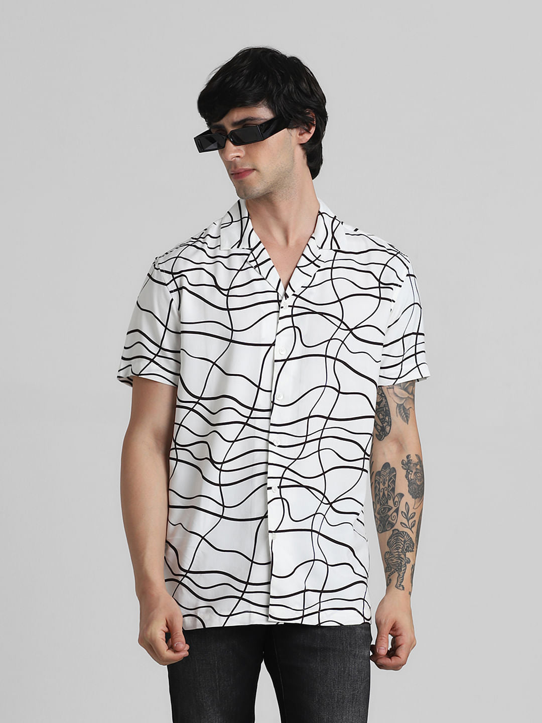 White Abstract Print Short Sleeves Shirt
