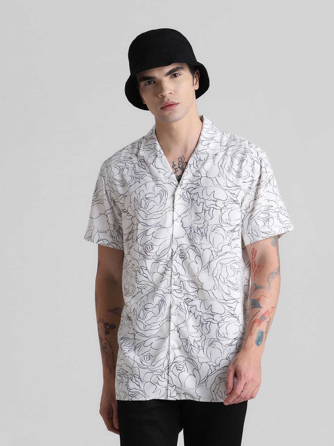 White Abstract Print Short Sleeves Shirt