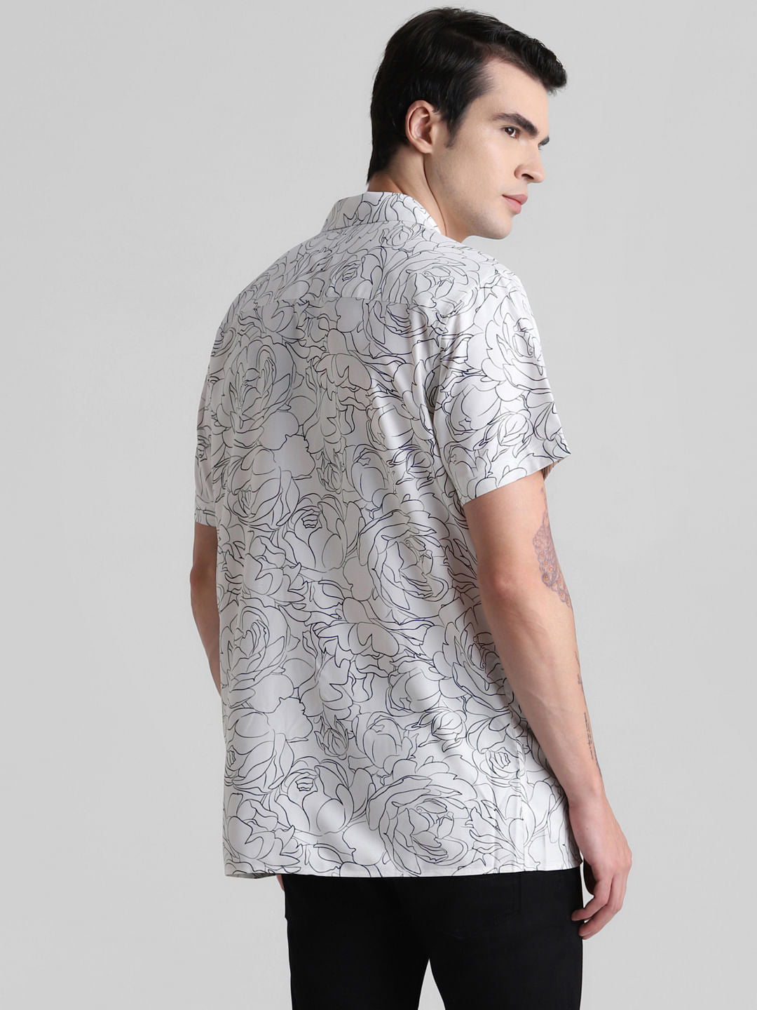White Abstract Print Short Sleeves Shirt