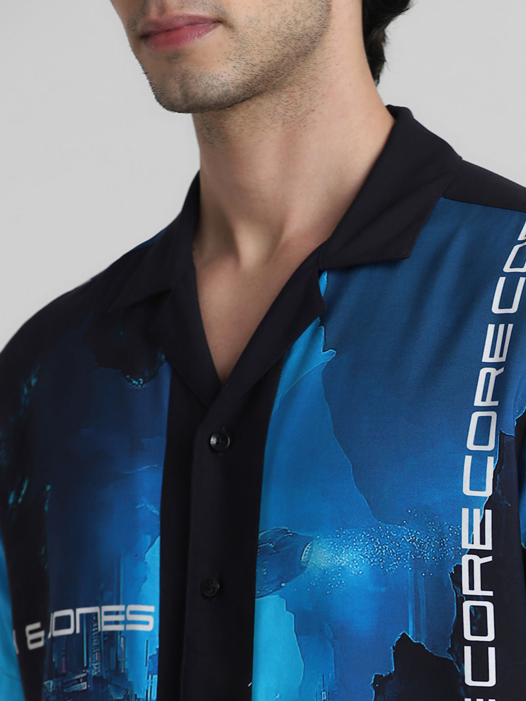 Blue Printed Short Sleeves Shirt