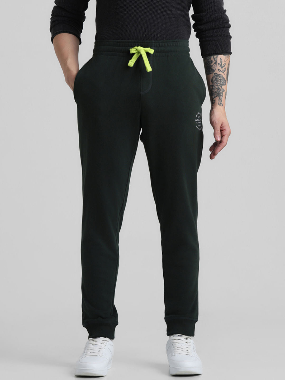 Green Mid Rise Knitted Sweatpants