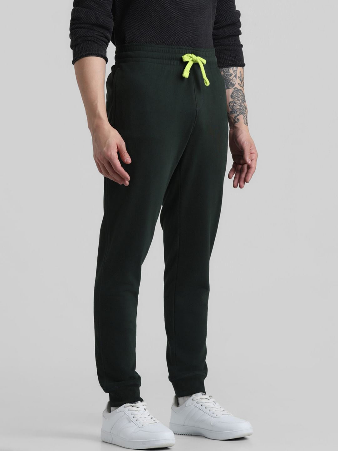 Green Mid Rise Knitted Sweatpants