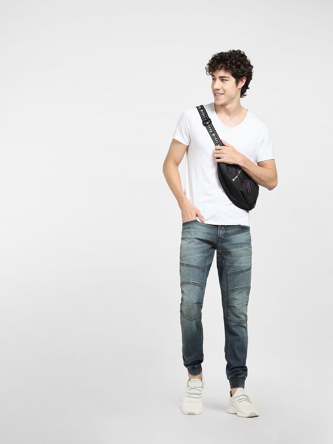 Blue Low Rise Pintuck Detail Regular Jeans