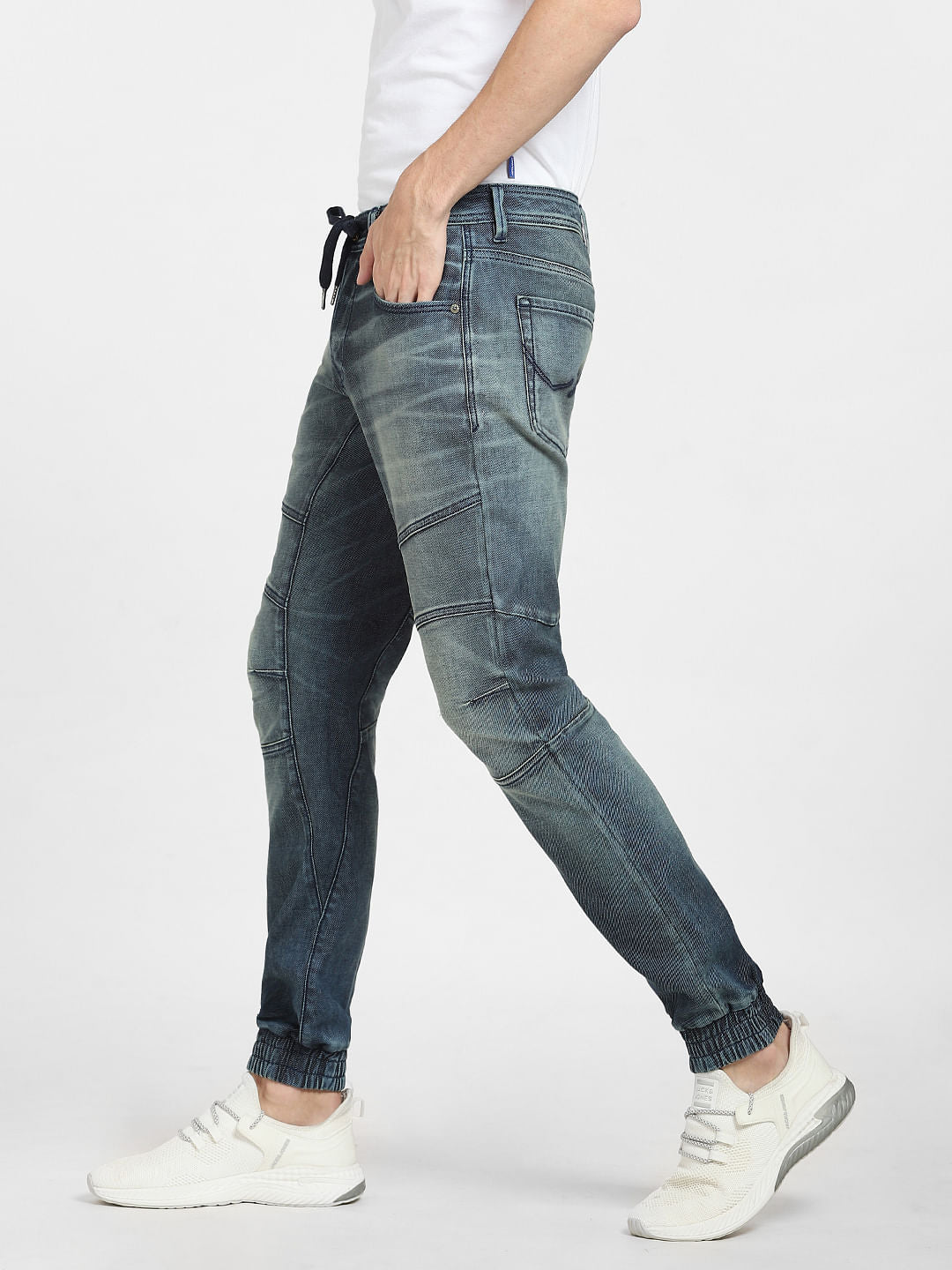 Blue Low Rise Pintuck Detail Regular Jeans