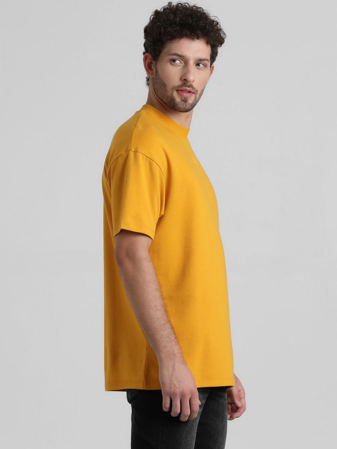 URBAN RACERS by JACK&JONES Yellow High Neck Crew Neck T-shirt