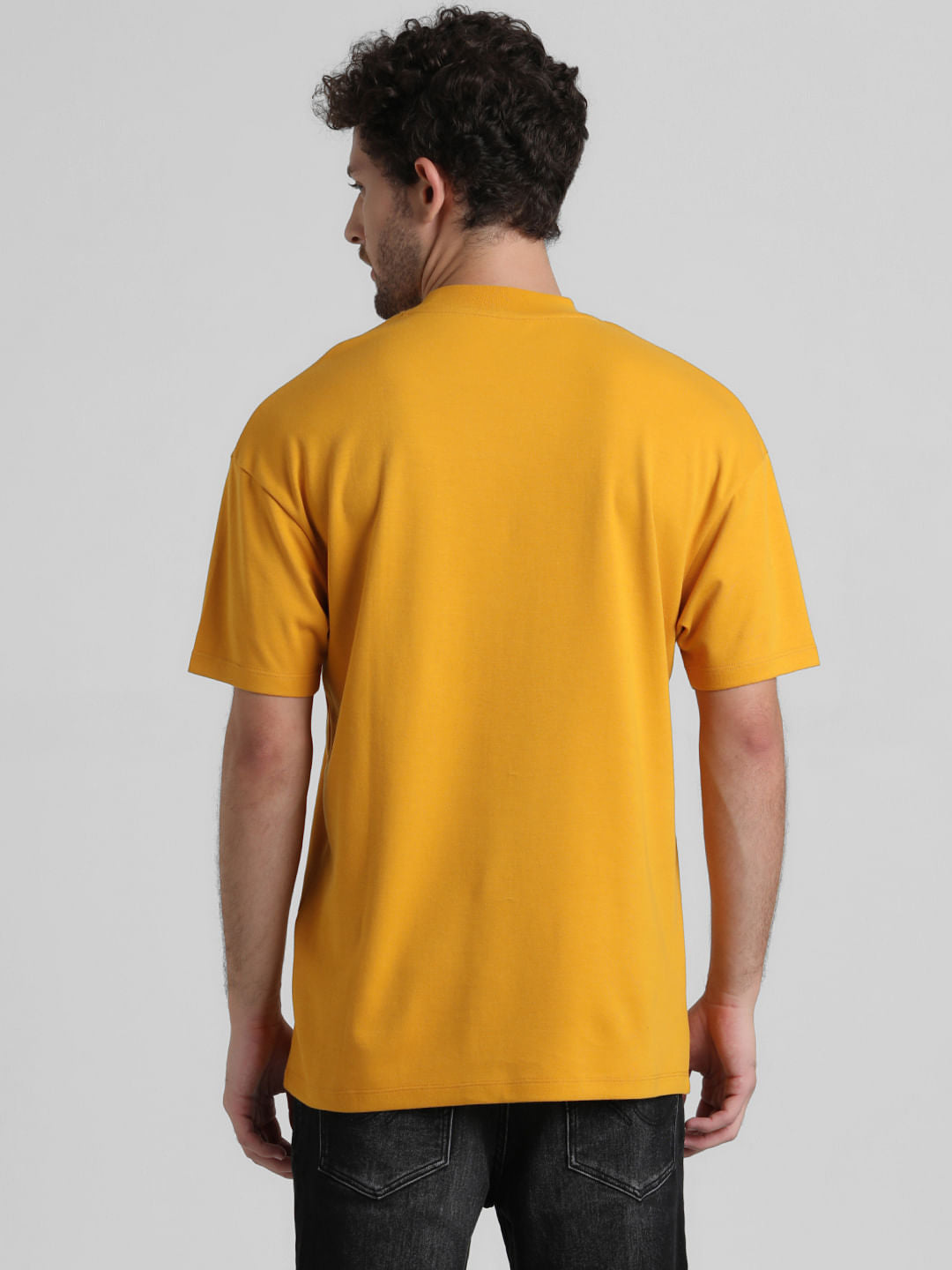 URBAN RACERS by JACK&JONES Yellow High Neck Crew Neck T-shirt