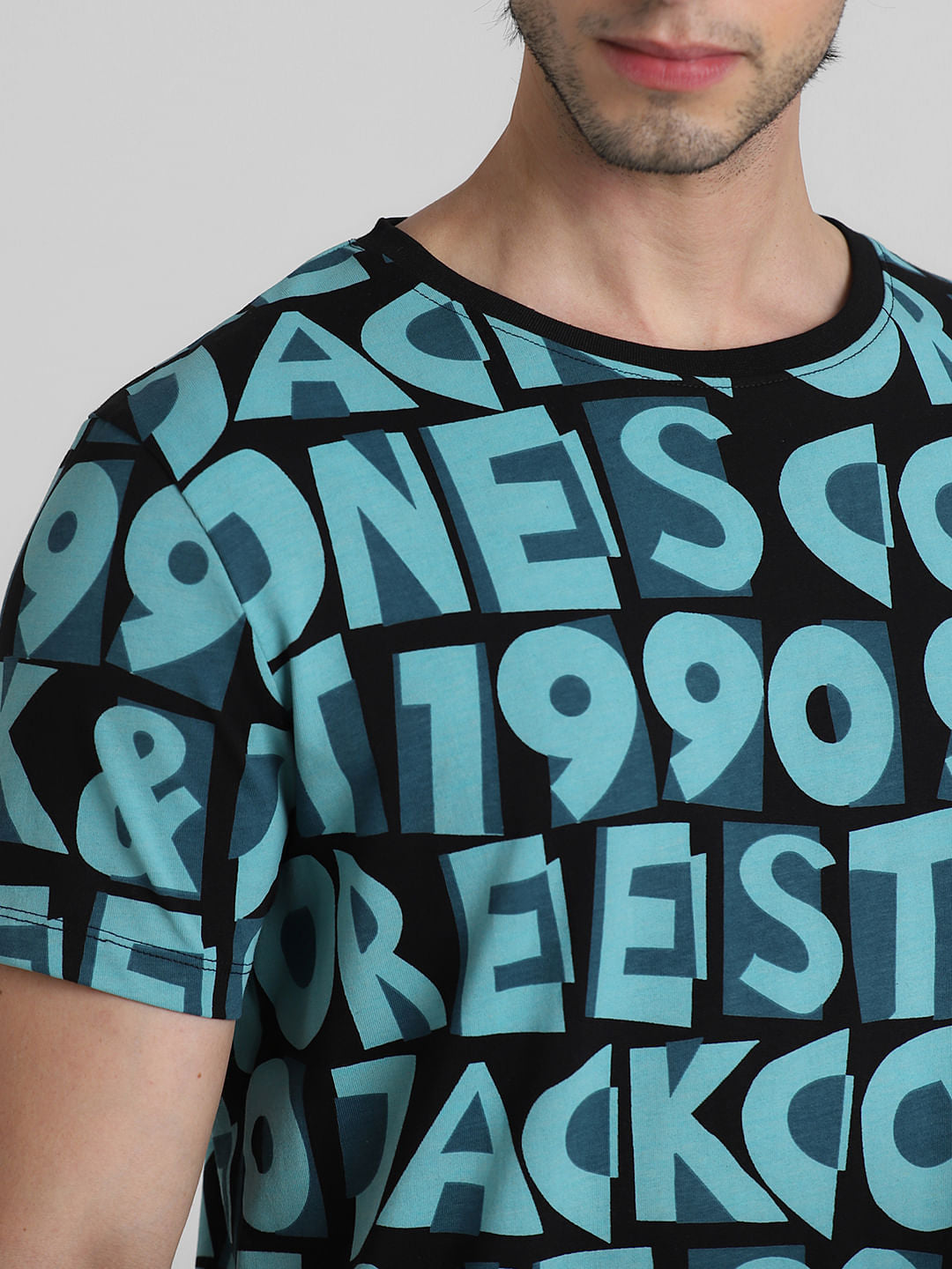 Green Abstract Logo Print T-shirt