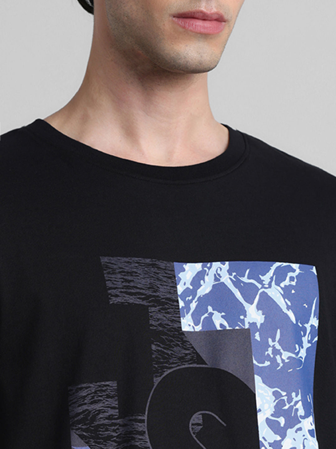 Black Graphic Print Crew Neck T-shirt