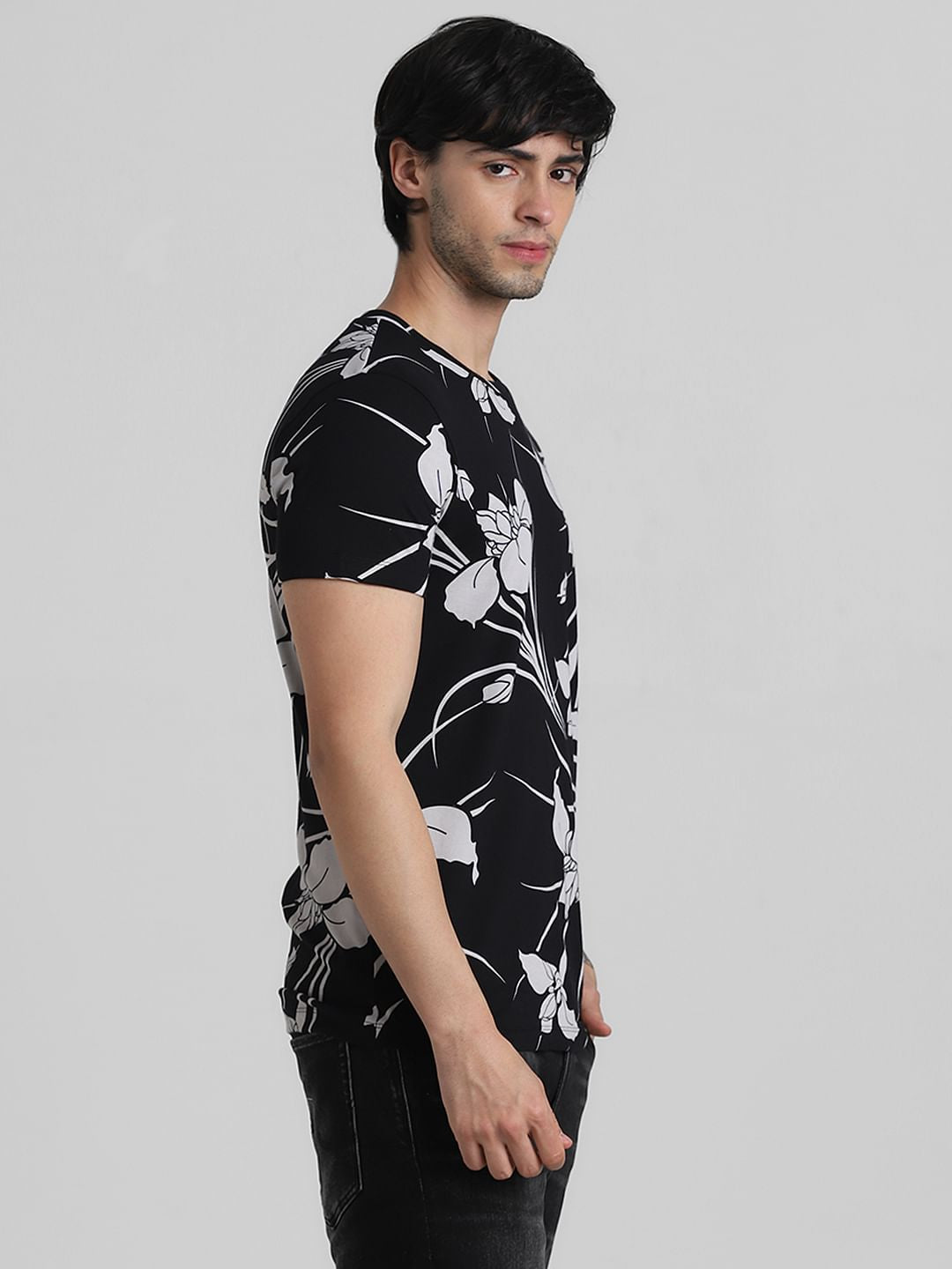 Black Floral Print T-shirt