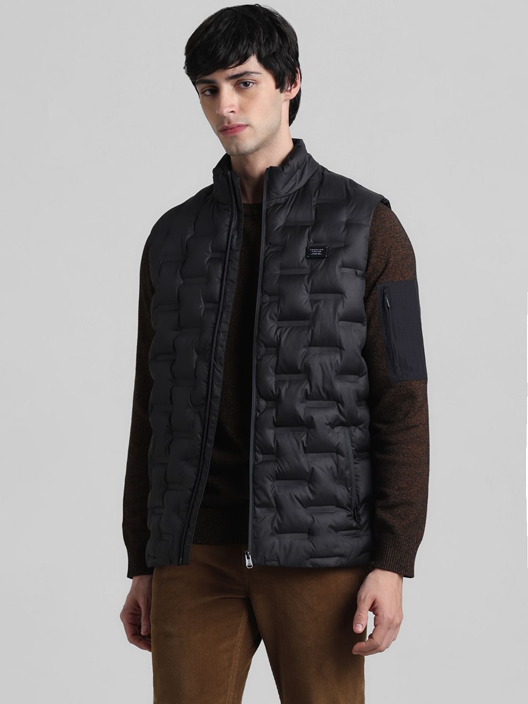 Black Sleeveless Puffer Vest