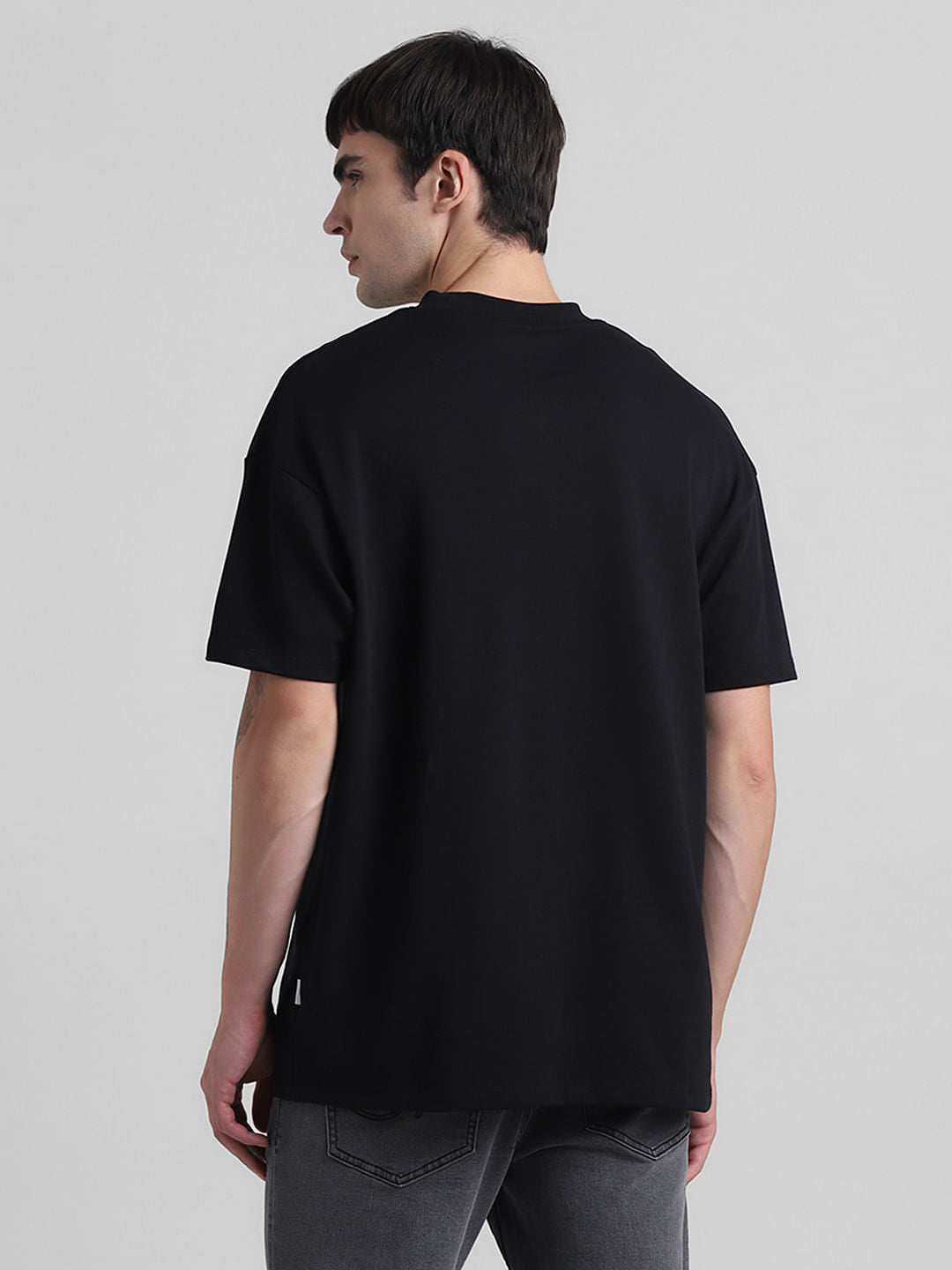 Knitted Crew Neck T-shirt - Black