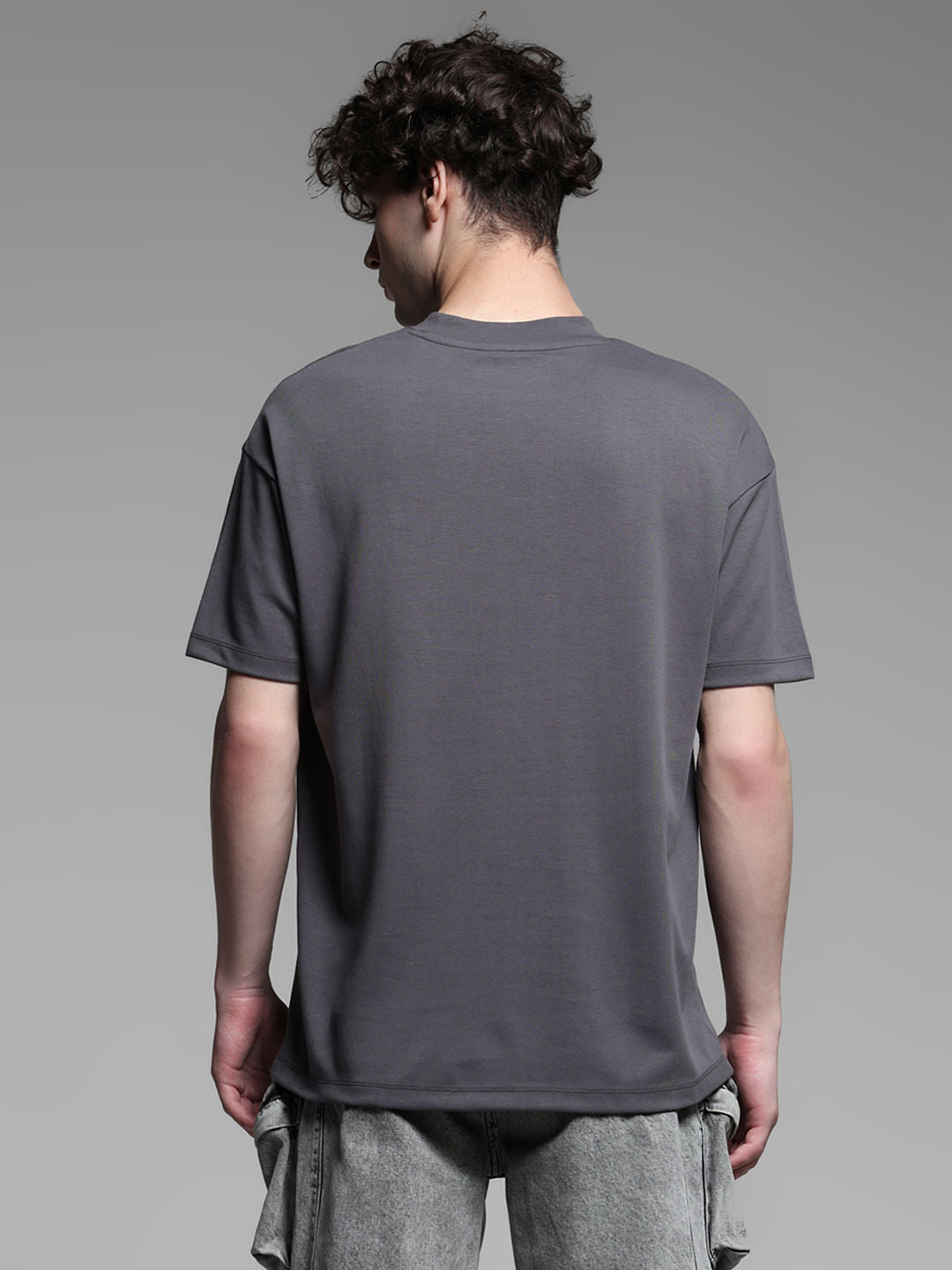 Knitted Crew Neck T-shirt - Grey
