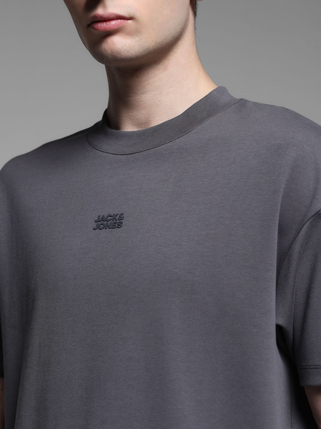 Knitted Crew Neck T-shirt - Grey