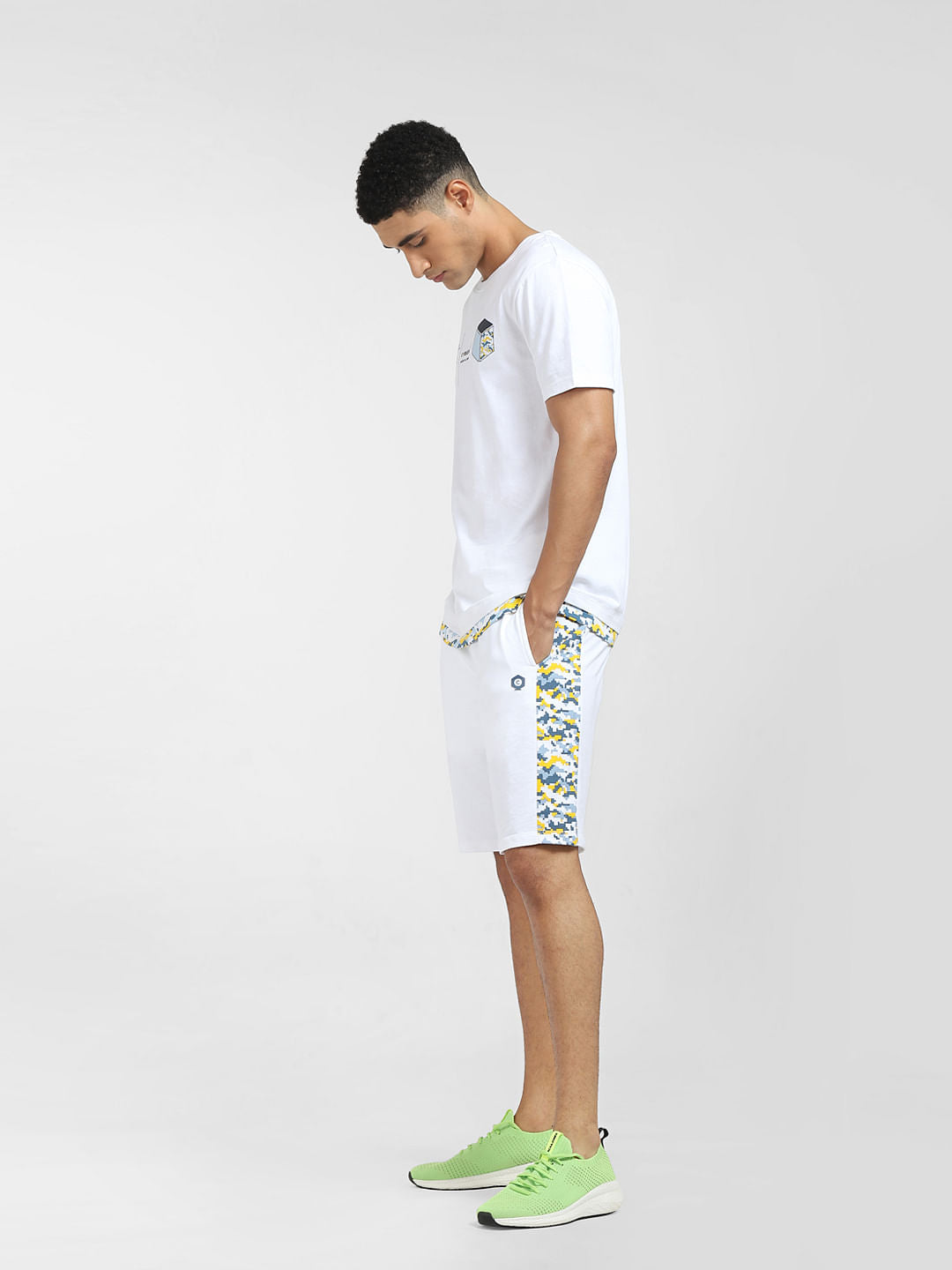 White Graphic Print Crew Neck T-shirt