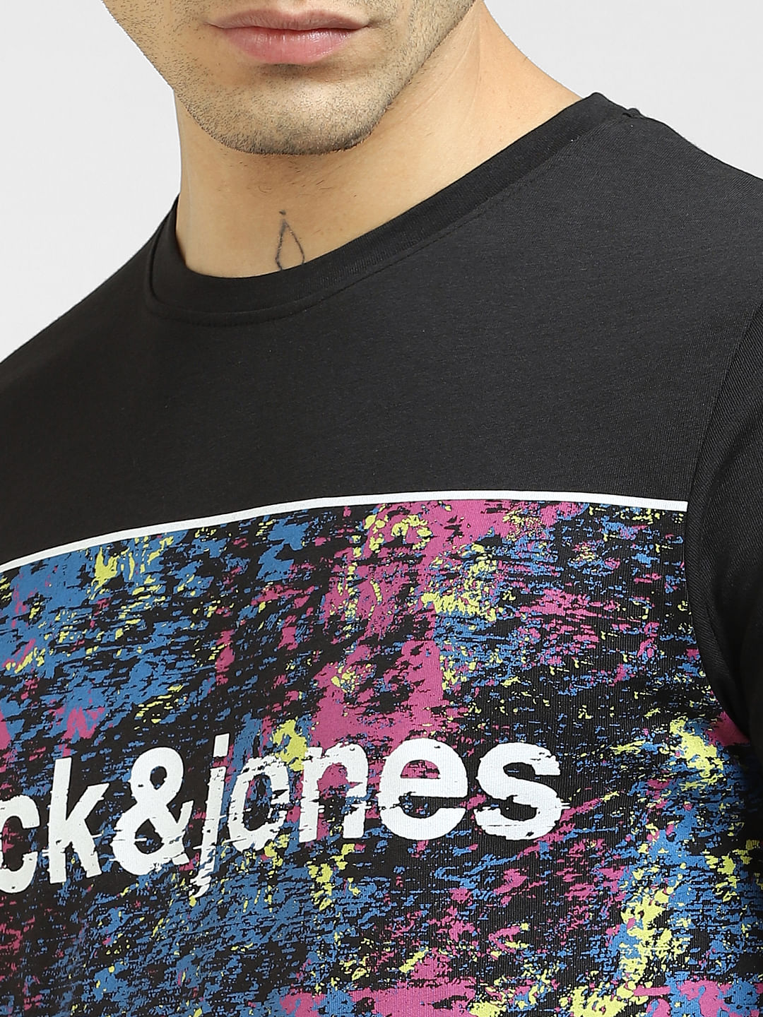Black Graphic Print T-shirt