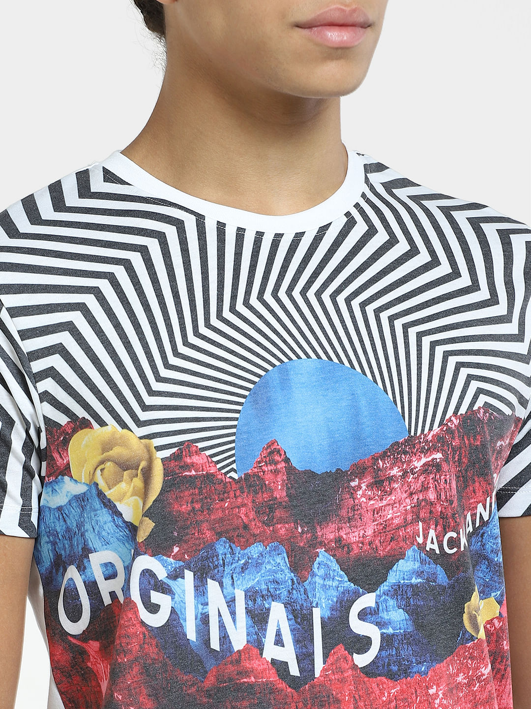 White Graphic Print Crew Neck T-shirt