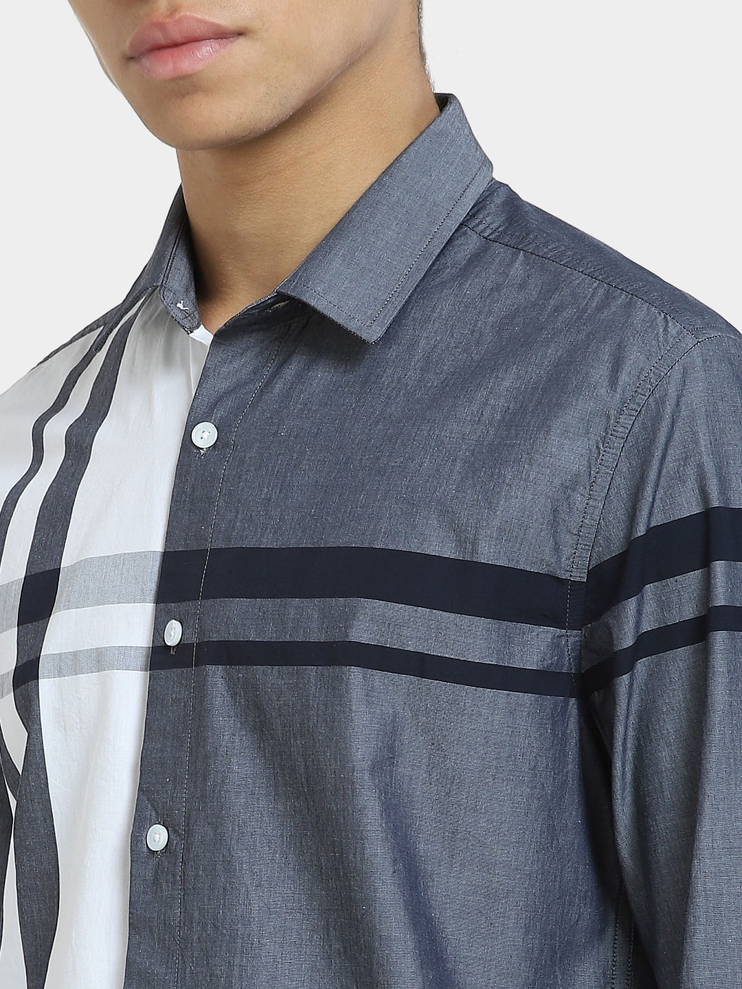 Blue Colourblocked Full Sleeves Shirt